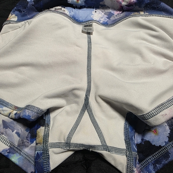 Fleo Athletic shorts - Picture 4 of 4